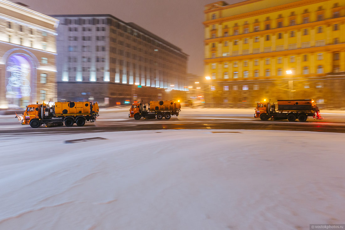 Как убирают московский снег
