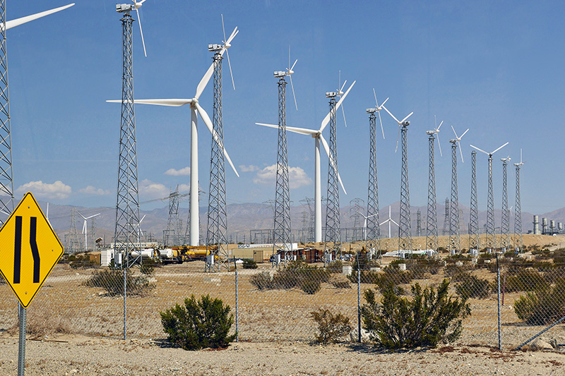 Как устроена ветроэлектростанция в Калифорнии